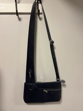 Radley London Navy Leather Pockets Flat Crossbody Bag NWOT
